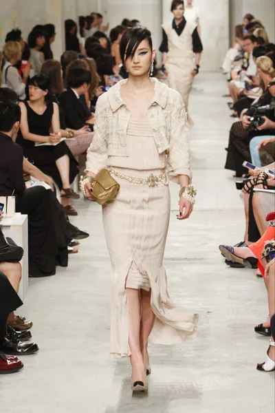 Look 39